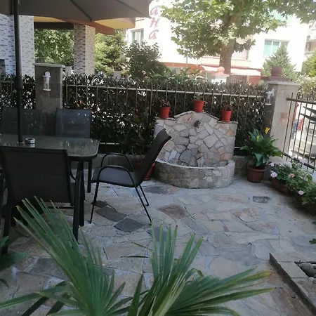 джорджия 招待所