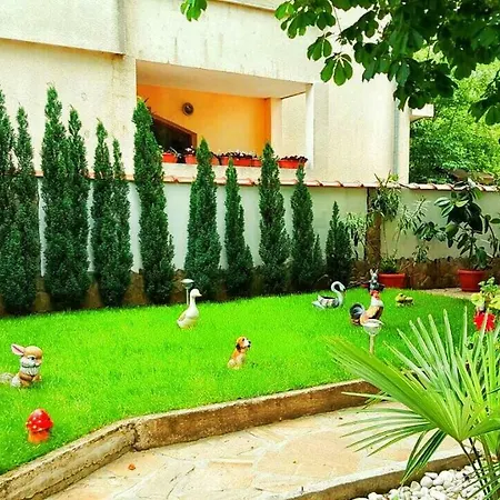 Affittacamere джорджия Kiten (Burgas)